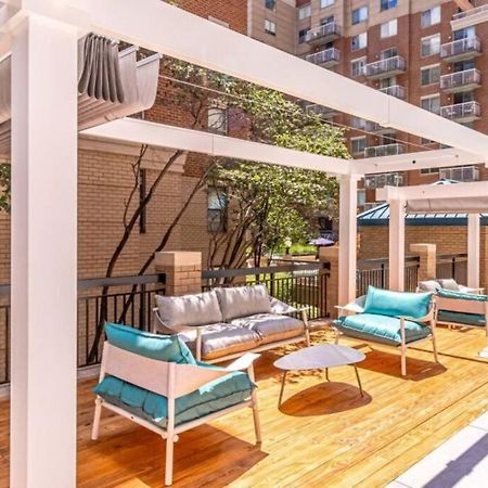 Fantastic 1 Bedroom Condo At Ballston With Gym Арлингтон Экстерьер фото