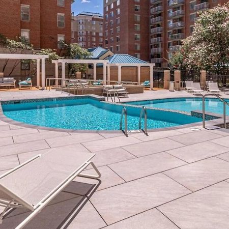 Fantastic 1 Bedroom Condo At Ballston With Gym Арлингтон Экстерьер фото